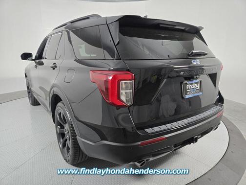 Agate Black Metallic 2023 Ford Explorer ST-Line