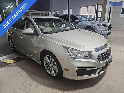 Champagne Silver Metallic 2016 Chevrolet Cruze Limited LTZ