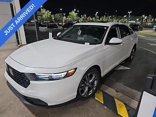 Platinum White Pearl 2024 Honda Accord EX