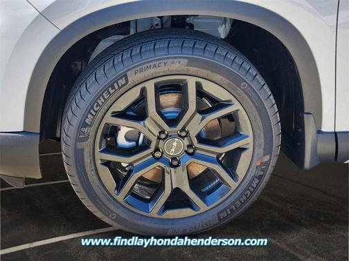 2025 Honda Pilot Touring 8-Passenger