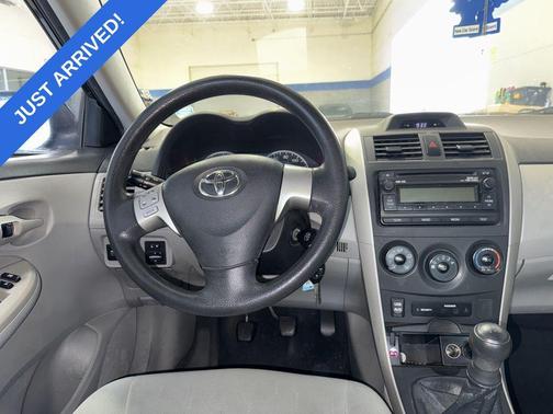 2013 Toyota Corolla L