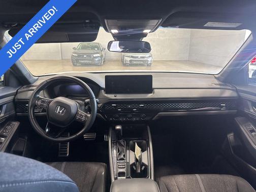 Platinum White Pearl 2023 Honda Accord Hybrid Sport