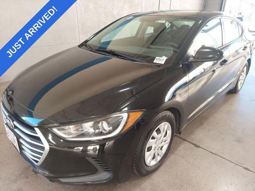 2018 Hyundai ELANTRA SE