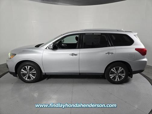 2019 Nissan Pathfinder S