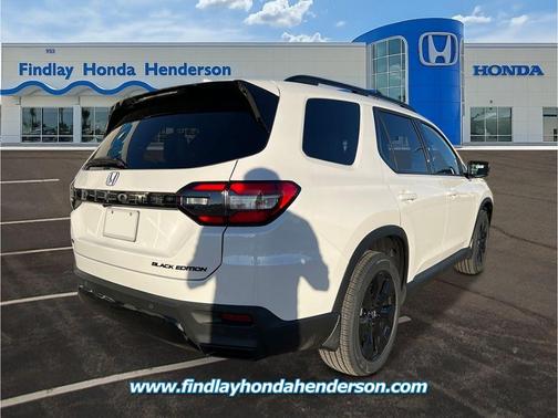 Platinum White Pearl 2026 Honda Pilot Black Edition