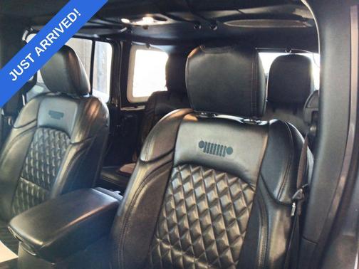 Granite Crystal Metallic Clearcoat 2019 Jeep Wrangler Unlimited Sport