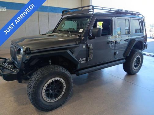 Granite Crystal Metallic Clearcoat 2019 Jeep Wrangler Unlimited Sport