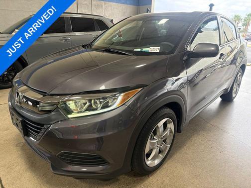 Modern Steel Metallic 2022 Honda HR-V LX