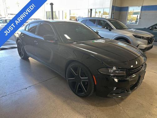 2015 Dodge Charger SXT