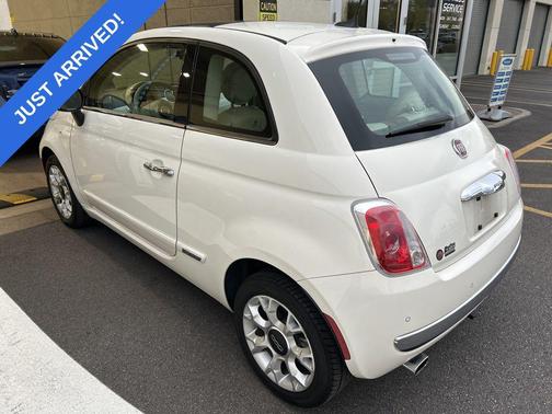 Bianco (White) 2017 FIAT 500 Lounge