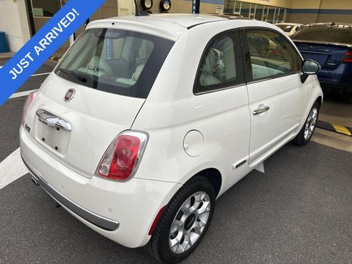 Bianco (White) 2017 FIAT 500 Lounge
