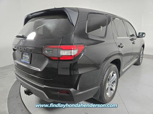 Crystal Black Pearl 2024 Honda Pilot EX-L