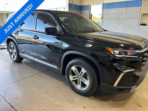 Crystal Black Pearl 2024 Honda Pilot EX-L