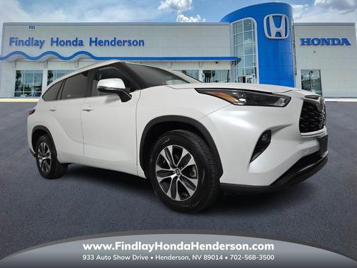 2024 Toyota Highlander XLE