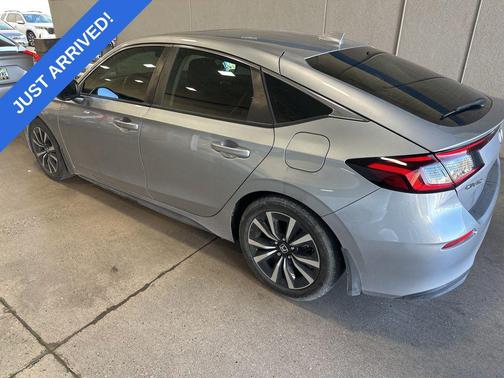 2023 Honda Civic EX-L