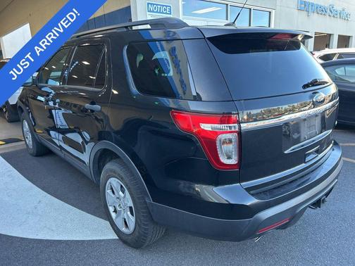 Tuxedo Black Metallic 2014 Ford Explorer Base