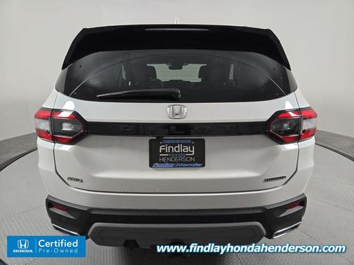 2024 Honda Pilot Touring 8-Passenger
