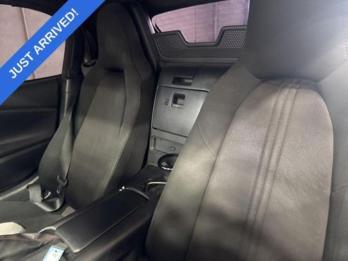 2016 Mazda MX-5 Miata Sport