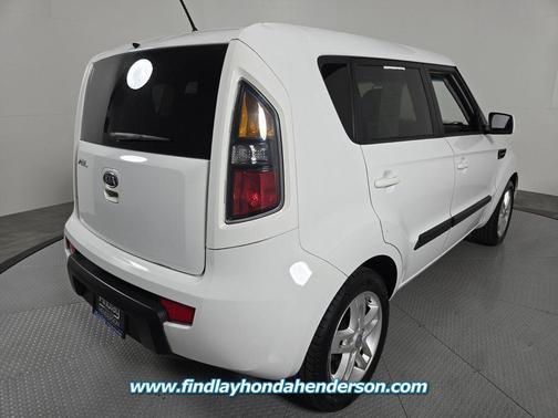 2011 Kia Soul +