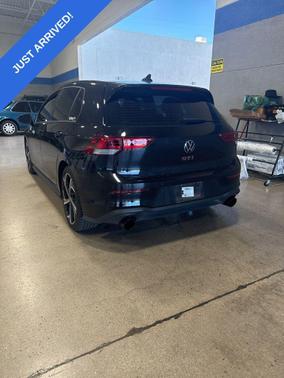2024 Volkswagen Golf GTI 2.0T SE DSG