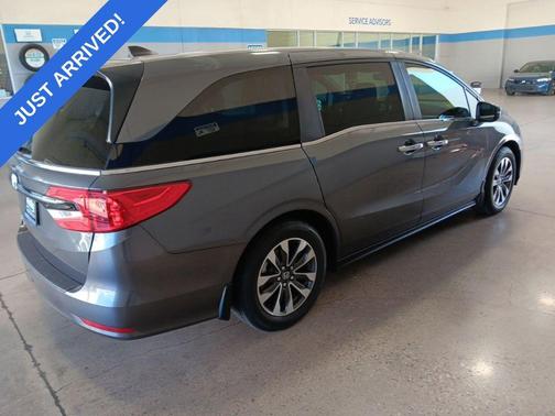 Modern Steel Metallic 2024 Honda Odyssey EX-L