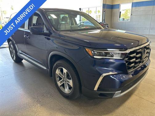 Obsidian Blue Pearl 2024 Honda Pilot EX-L