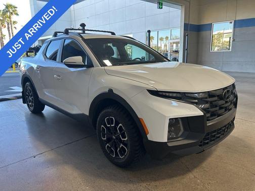 Ice White 2022 Hyundai SANTA CRUZ SEL Premium