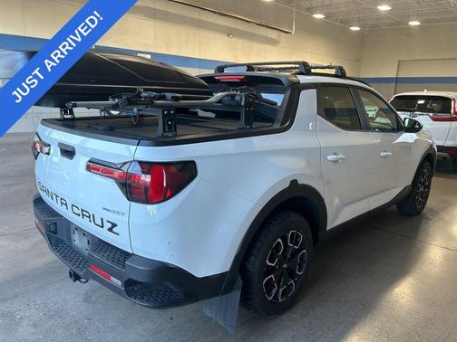 Ice White 2022 Hyundai SANTA CRUZ SEL Premium