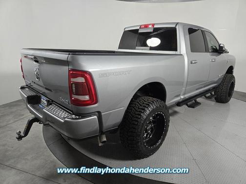 2021 RAM 2500 Big Horn Crew Cab 4x4 6'4' Box