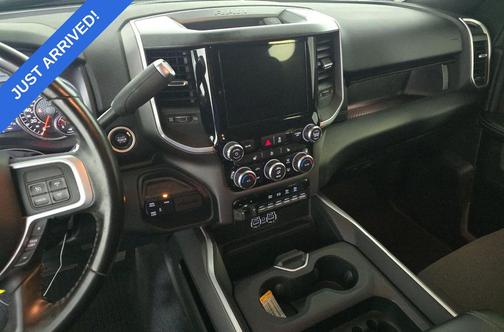 2021 RAM 2500 Big Horn Crew Cab 4x4 6'4' Box