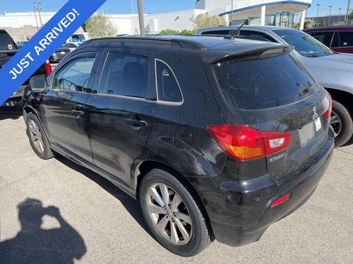 Labrador Black Pearl 2012 Mitsubishi Outlander Sport SE