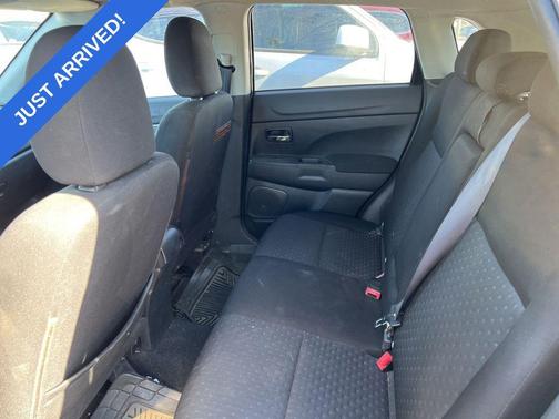 Labrador Black Pearl 2012 Mitsubishi Outlander Sport SE