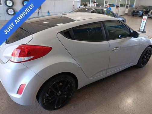 Ironman Silver 2016 Hyundai Veloster Base