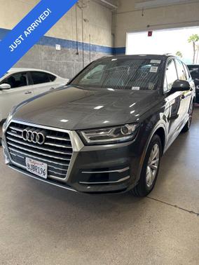 2019 Audi Q7 55 Premium