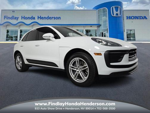 2024 Porsche Macan Base