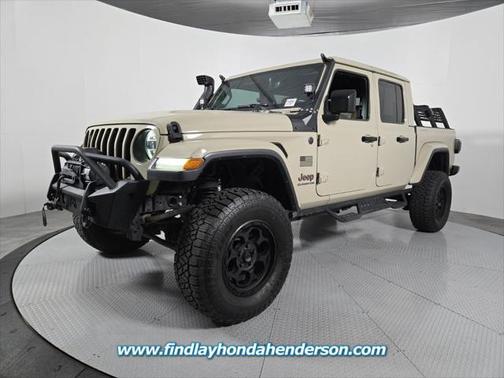 2020 Jeep Gladiator Overland