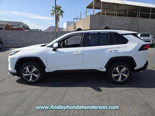 2025 Toyota RAV4 Hybrid SE