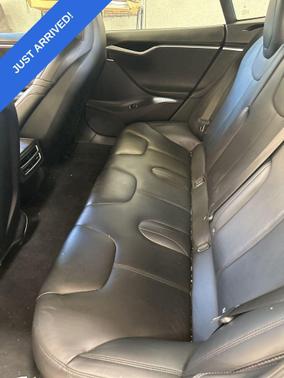 2016 Tesla Model S 75D