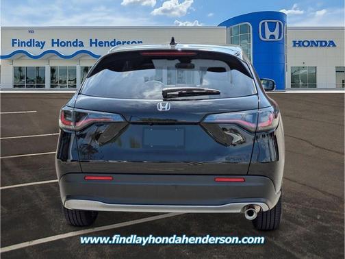 Crystal Black Pearl 2027 Honda HR-V Sport