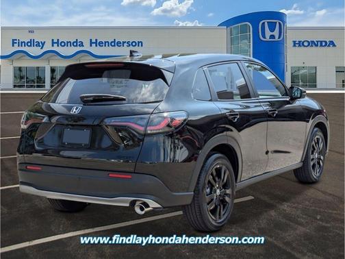 Crystal Black Pearl 2027 Honda HR-V Sport