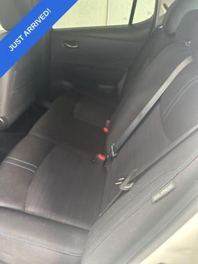 2022 Nissan Leaf S 40 kWh