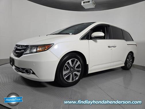 White Diamond Pearl 2016 Honda Odyssey Touring
