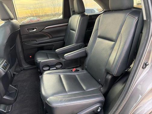 2016 Toyota Highlander Hybrid Limited