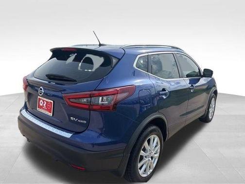 2022 Nissan Rogue Sport SV