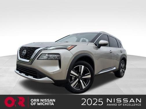 Champagne Silver 2023 Nissan Rogue Platinum