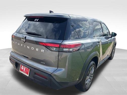 Gun Metallic 2025 Nissan Pathfinder S