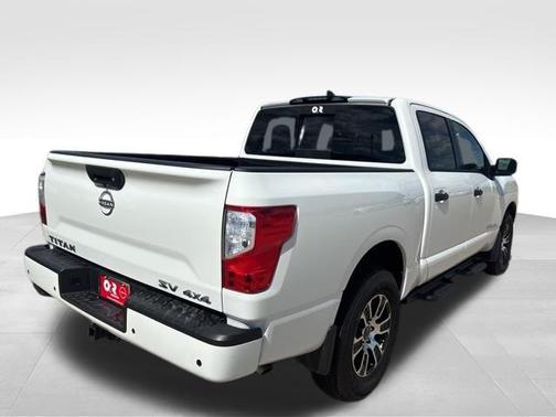 2024 Nissan Titan SV