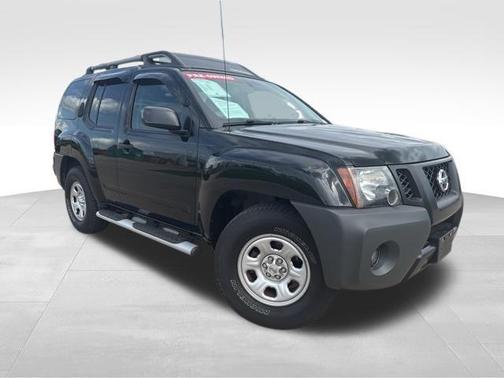 Super Black 2015 Nissan Xterra X