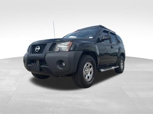 Super Black 2015 Nissan Xterra X