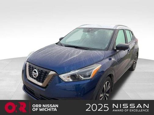 2020 Nissan Kicks SR